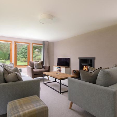 Ballater Bungalow - 4 Bed - Beautiful Garden Exterior photo